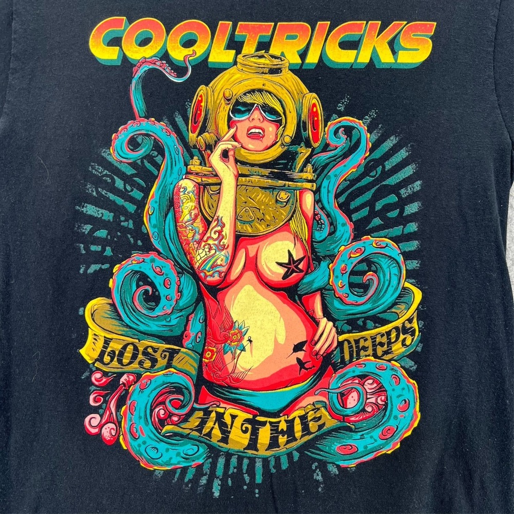 Cooltricks Lost In The Deeps Shirt Mens L Large Black Octopus Diver Tattoo Graph